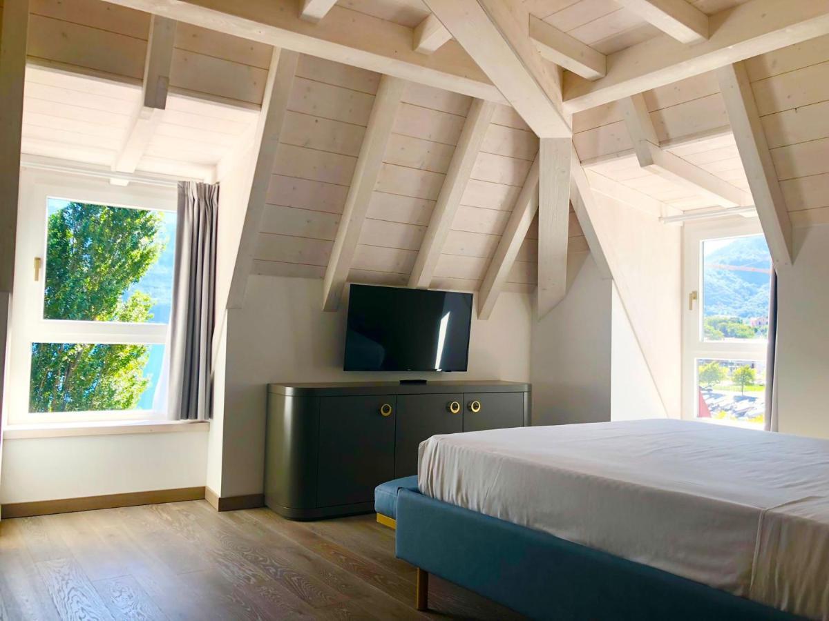 Luxury Suites Rocopom - Lake Front Malgrate Eksteriør billede